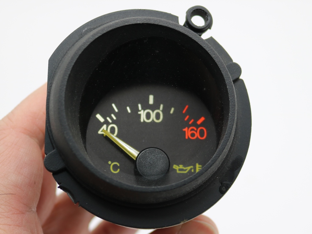 Lancia Thema 8.32 Öldruckanzeige eine Lasche fehlt